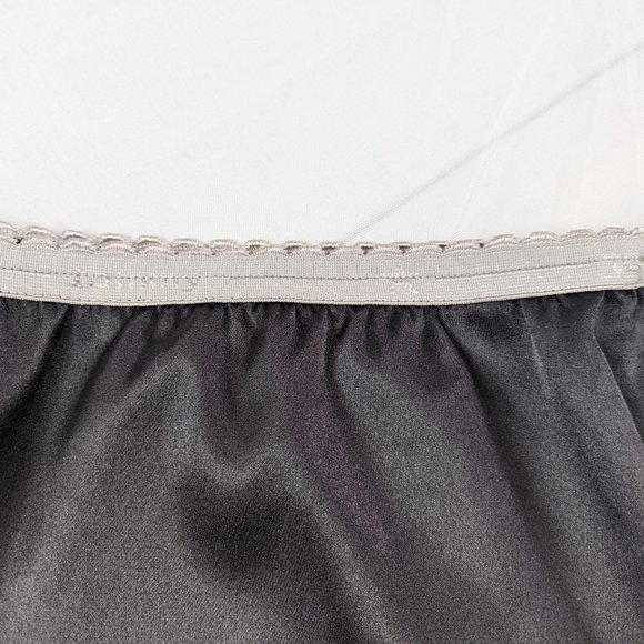 Tommy Hilfiger Black Satin Slip Skirt Size Large - Picture 2 of 6